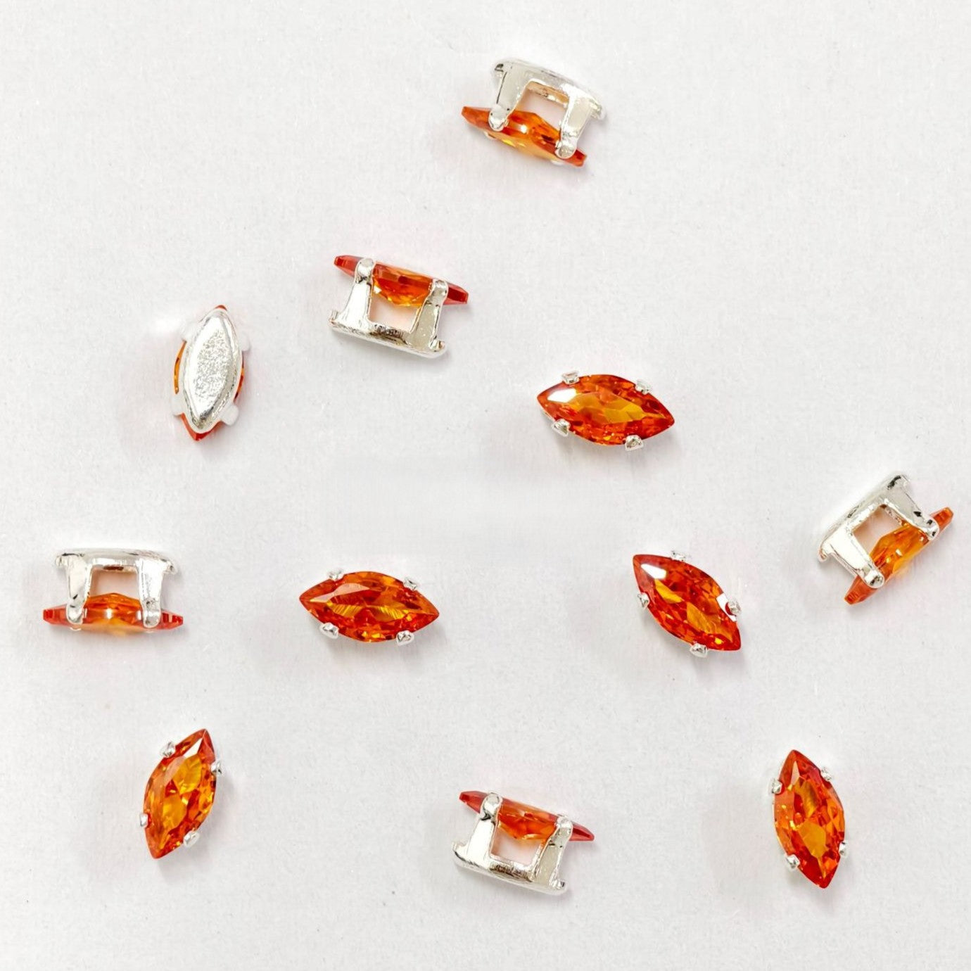 (100pcs)3x6mm 4-prong Marquise Prong-Set CZs