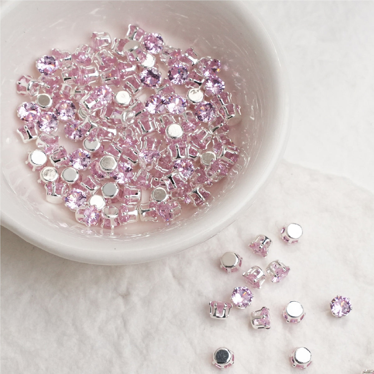 3mm 6-Prong Round White Cubic Zirconia Claw Stones, 100pcs