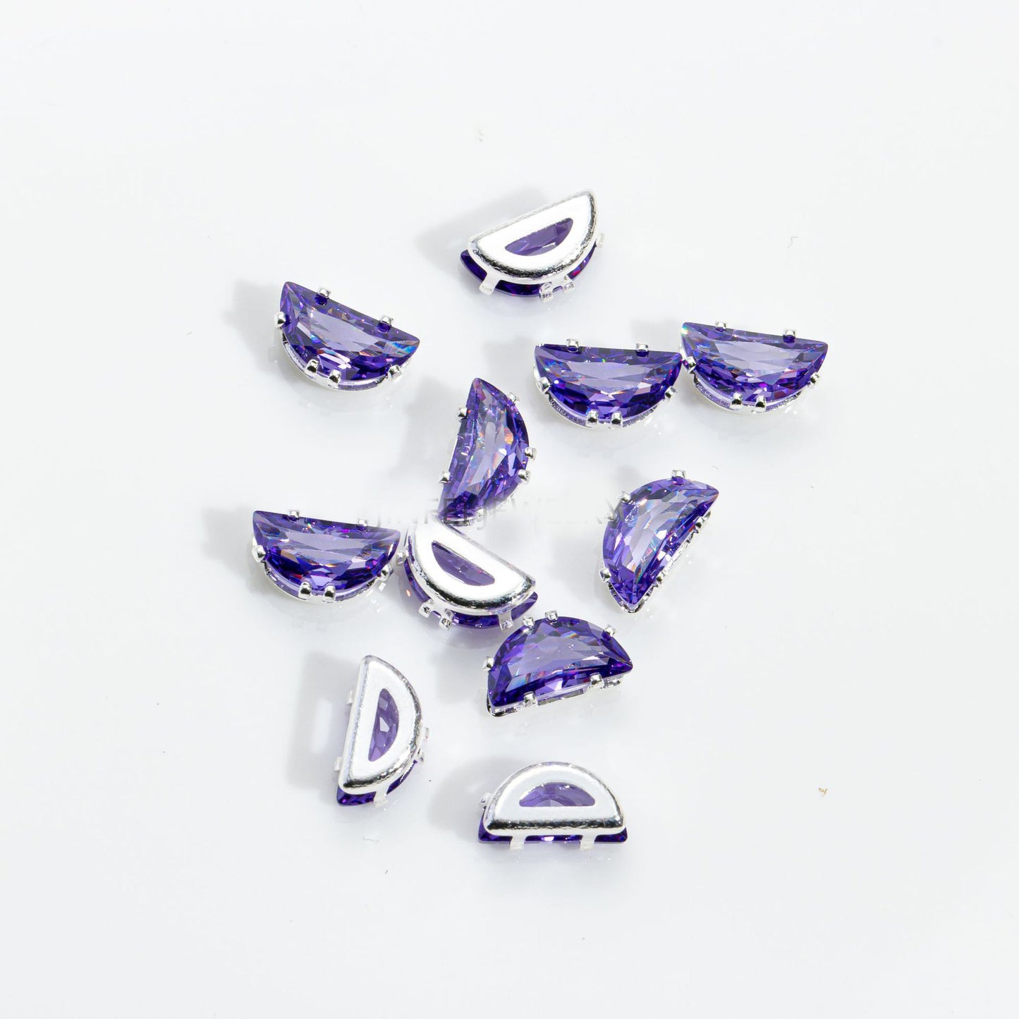 4*8MM Moon Cut Zircon Beads