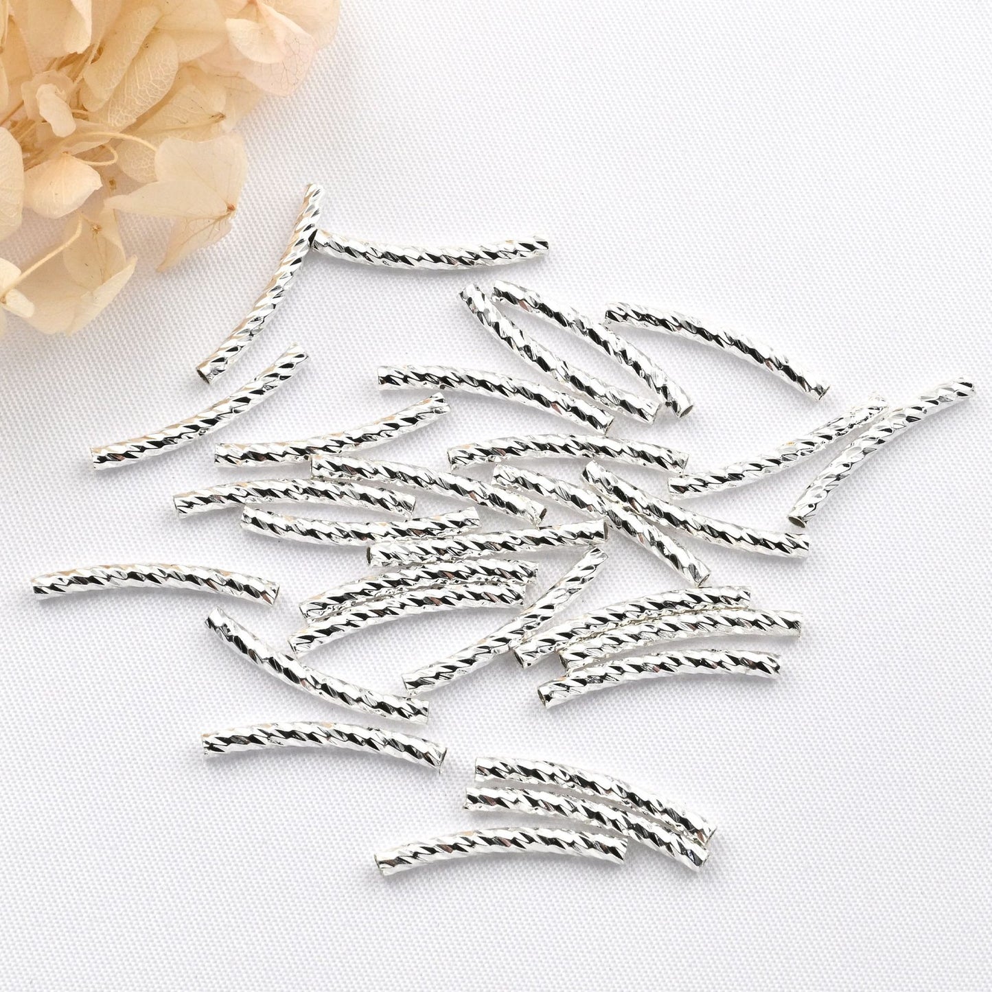 50 Pcs Textured Curved Bracelet Tube