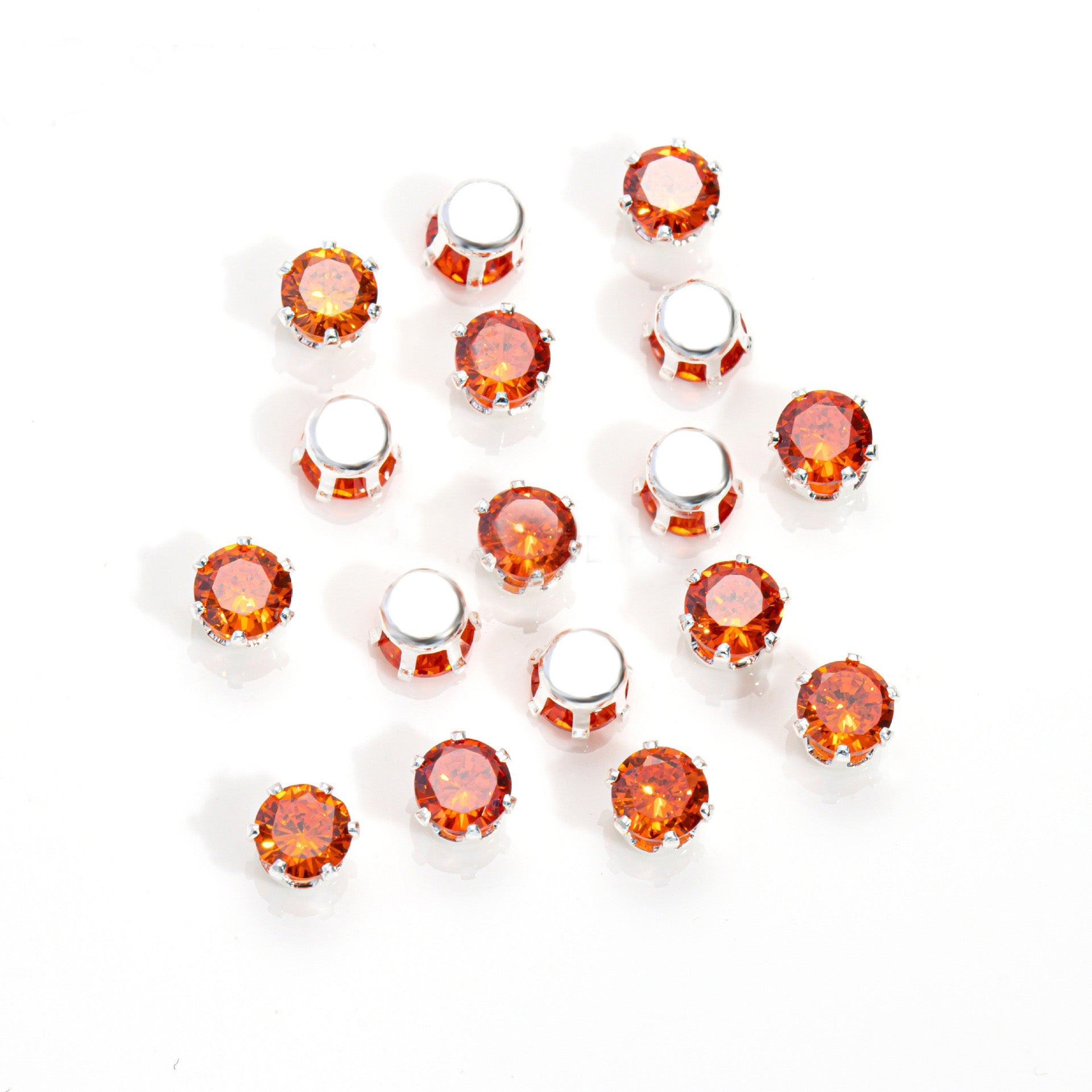 (100pcs)5MM Round Prong-Set CZ