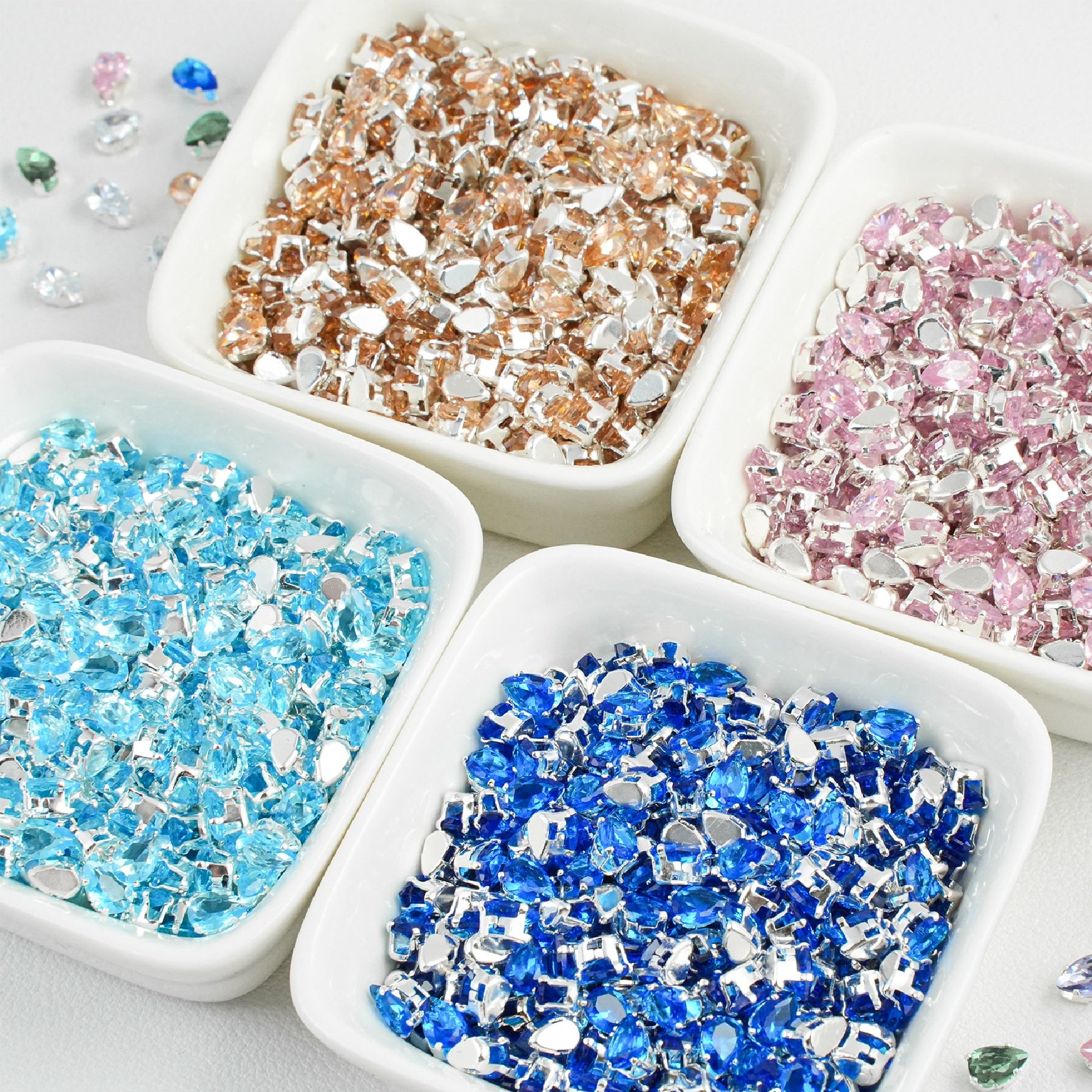 (100pcs)3x5mm Teardrop Prong-Set CZ