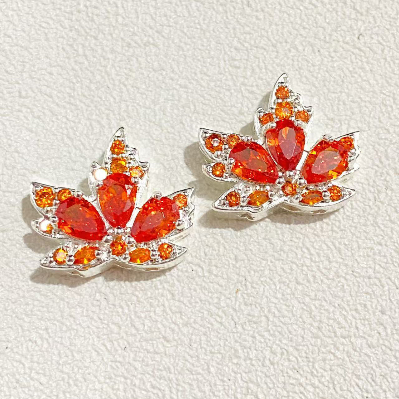 Paved CZs Maple Spacer