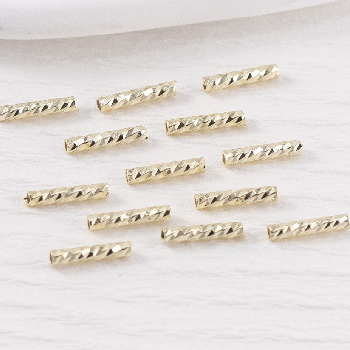 100pcs Straight Textured Tube Bar Beads