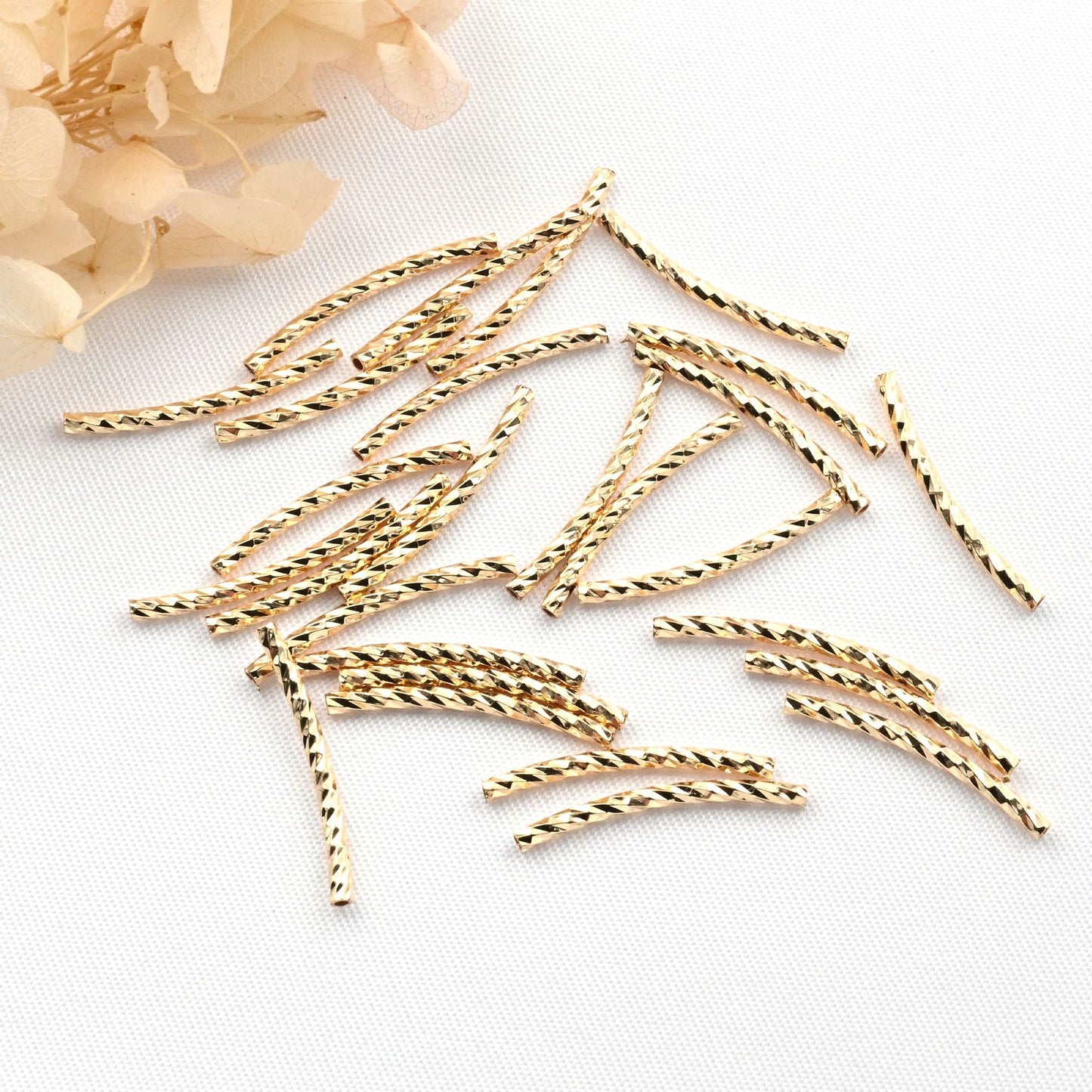 50 Pcs Textured Curved Bracelet Tube