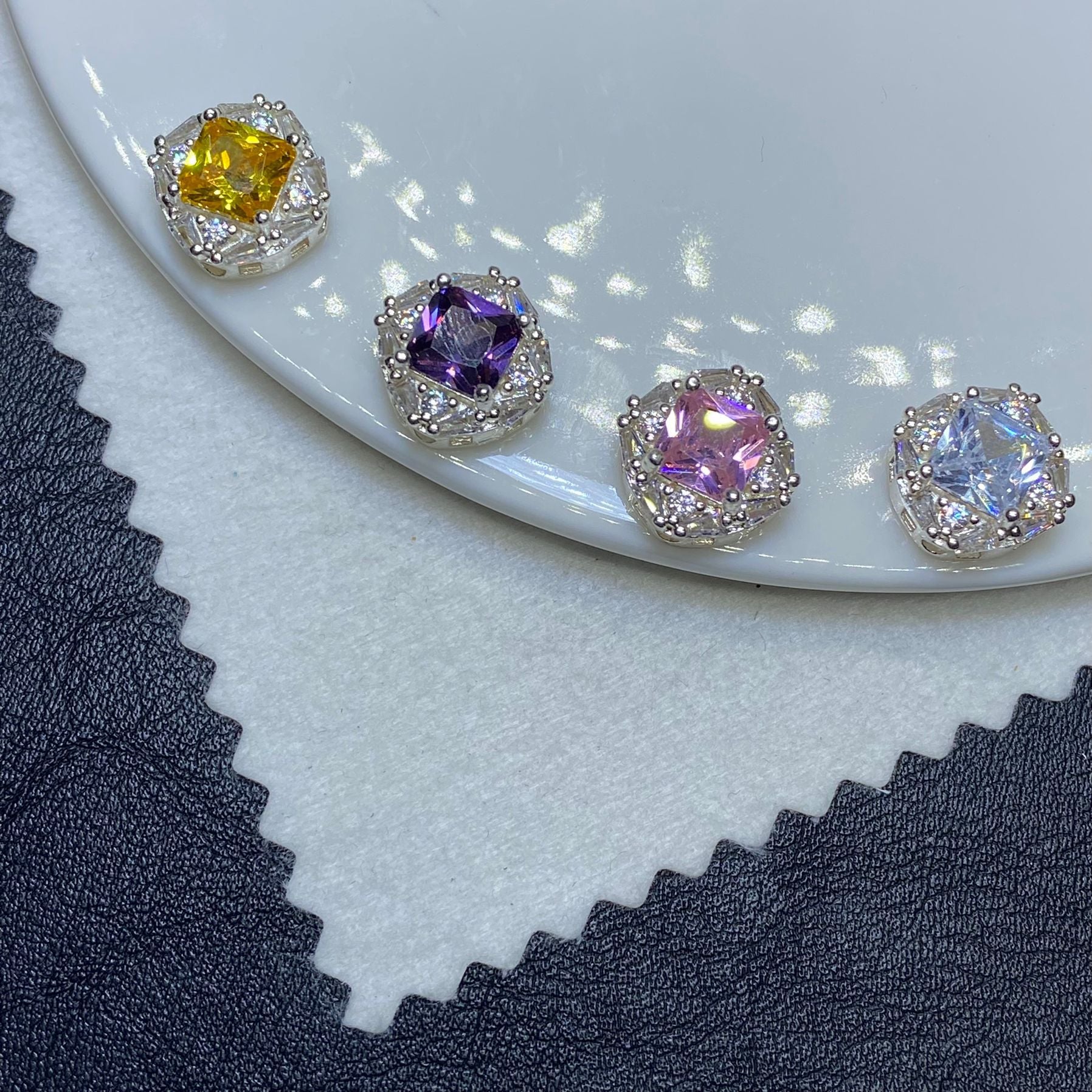 12cm Square Rhinestone Zircon Spacer