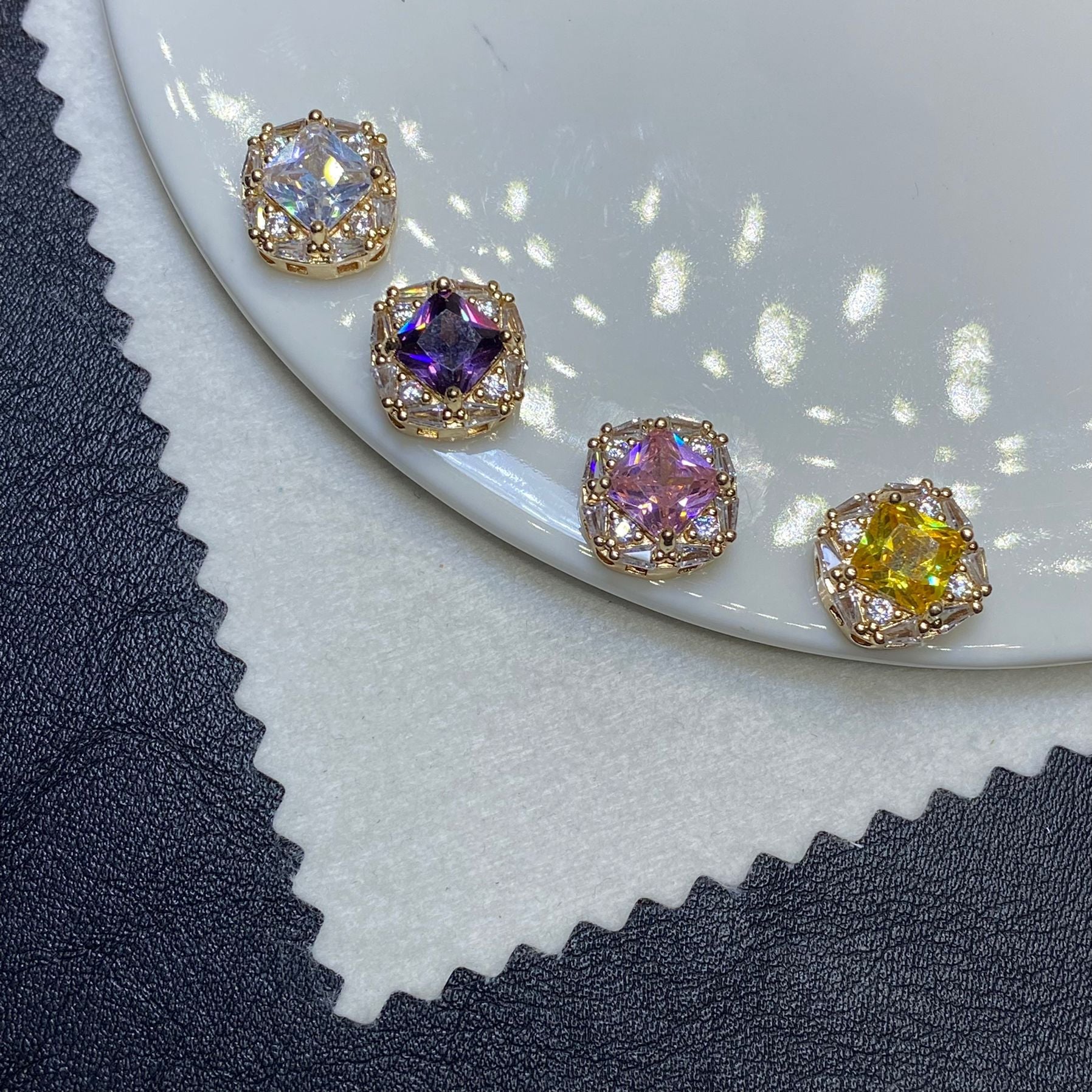 12cm Square Rhinestone Zircon Spacer