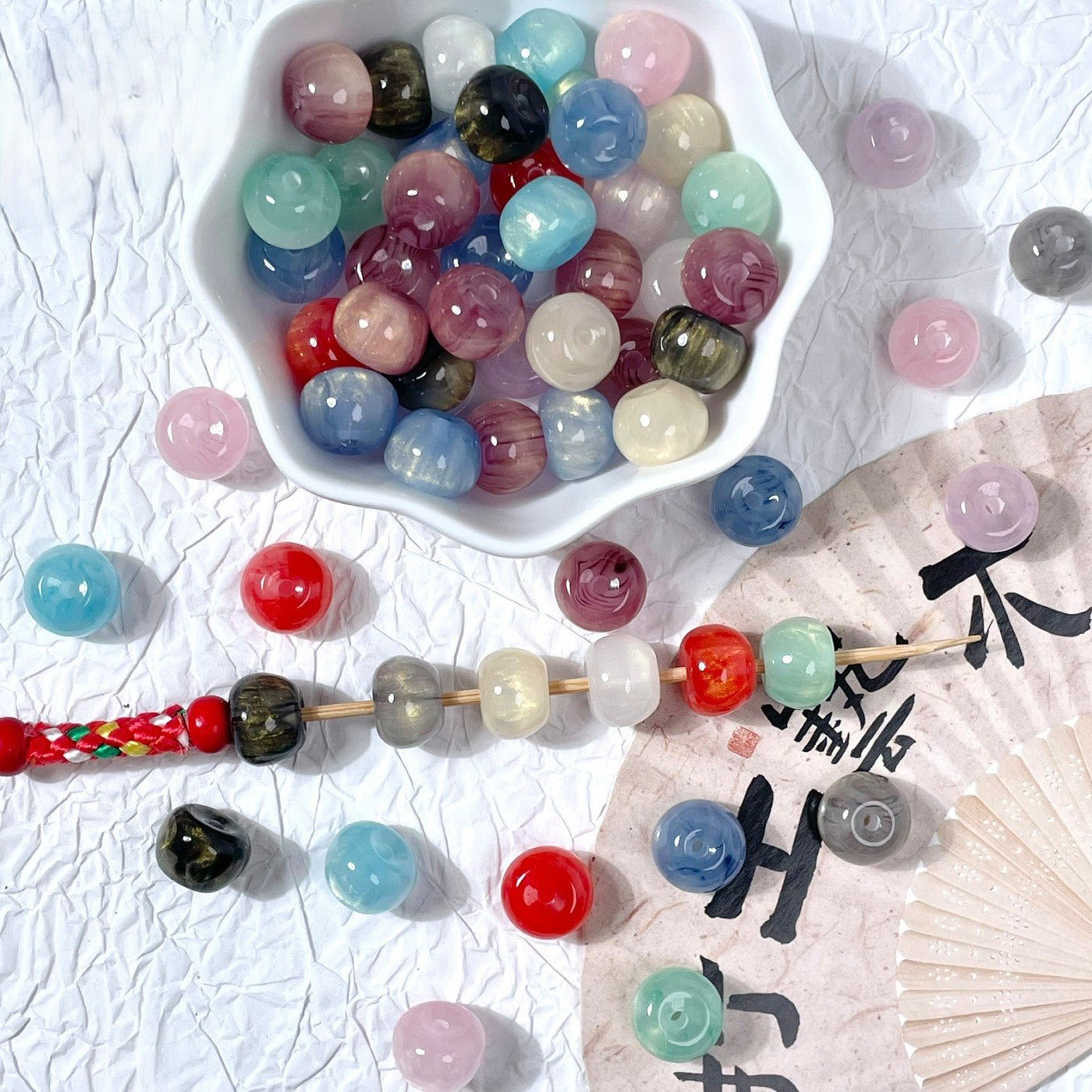 (50pcs)8x11mm Gilded Resin Apple Beads ¨C Gradient Paint Effect
