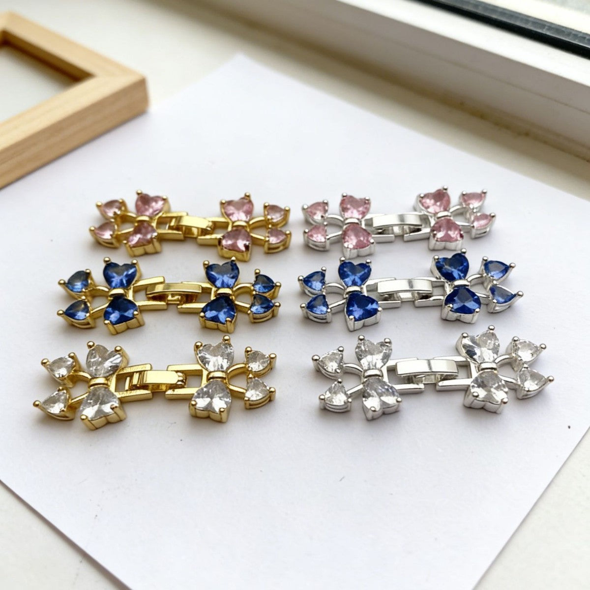 Bow Shaped Clasp