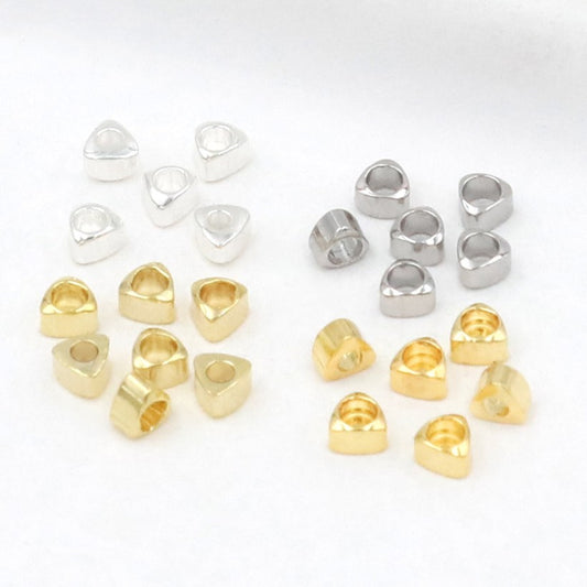 (100pcs)2.5mm Triangle Spacer Beads - Nugget Style