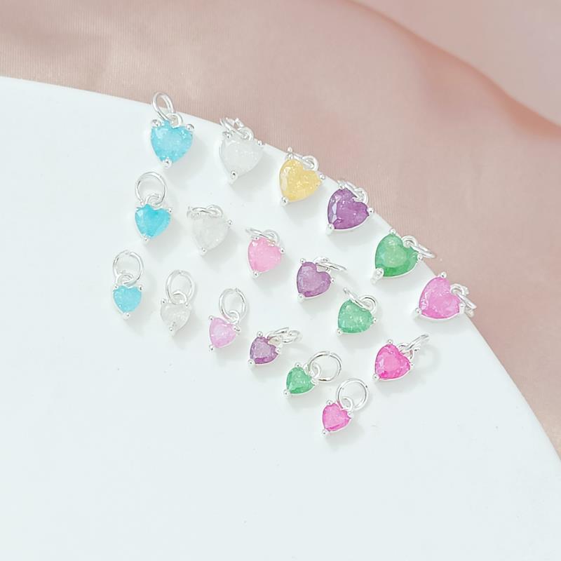 10pcs Micro-Paved CZ Crushed Ice Heart Pendant