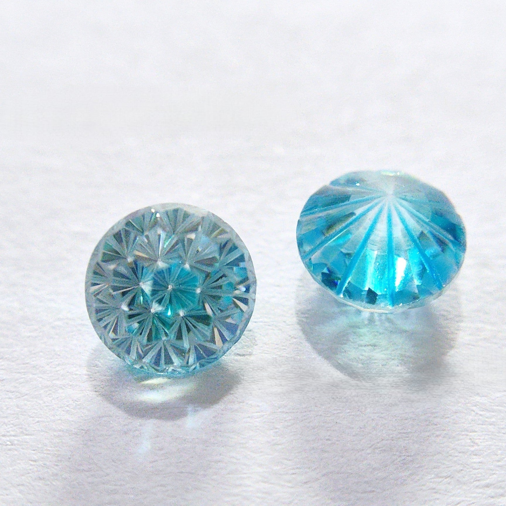 5A 4mm Round Flame Cut Loose CZ Stone - 2pcs