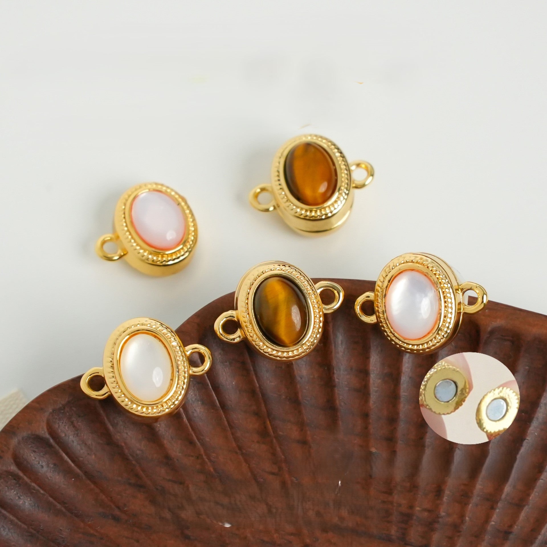 Tiger's Eye Shell Magnetic Clasp Connector - Three Rows to Single Row