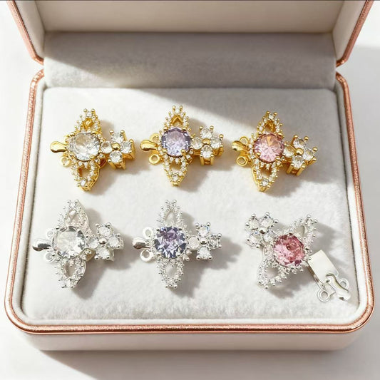 Double-Row End Clasp in Saturn Design