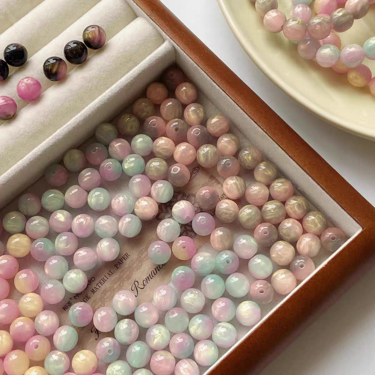 (50pcs)8/10/12/16MM Gilded Resin Beads- Oil-Painted Hues