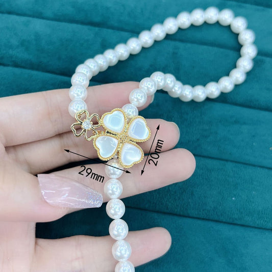 Cat Eye Clove Clasp Set