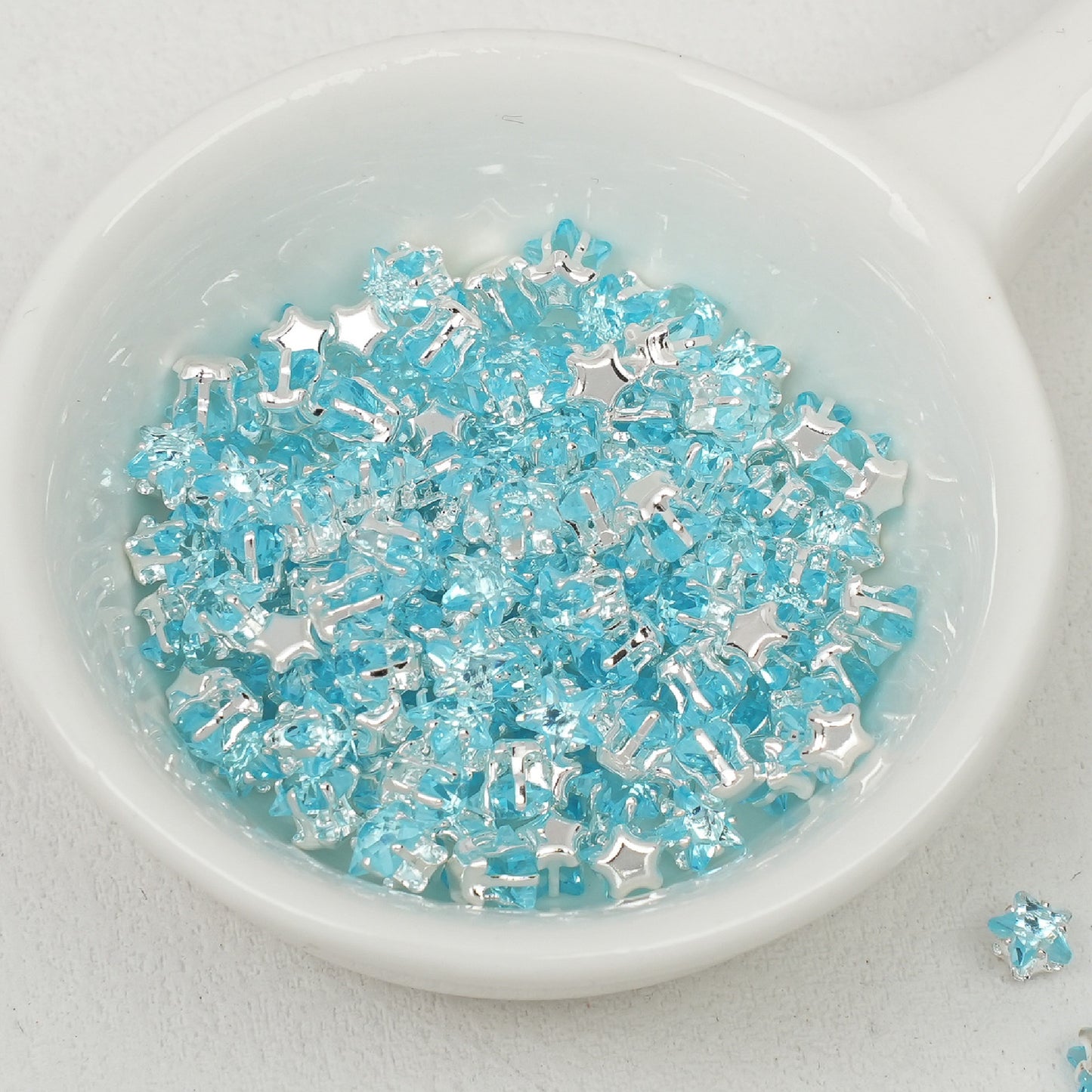 4mm Star Zircon Beads