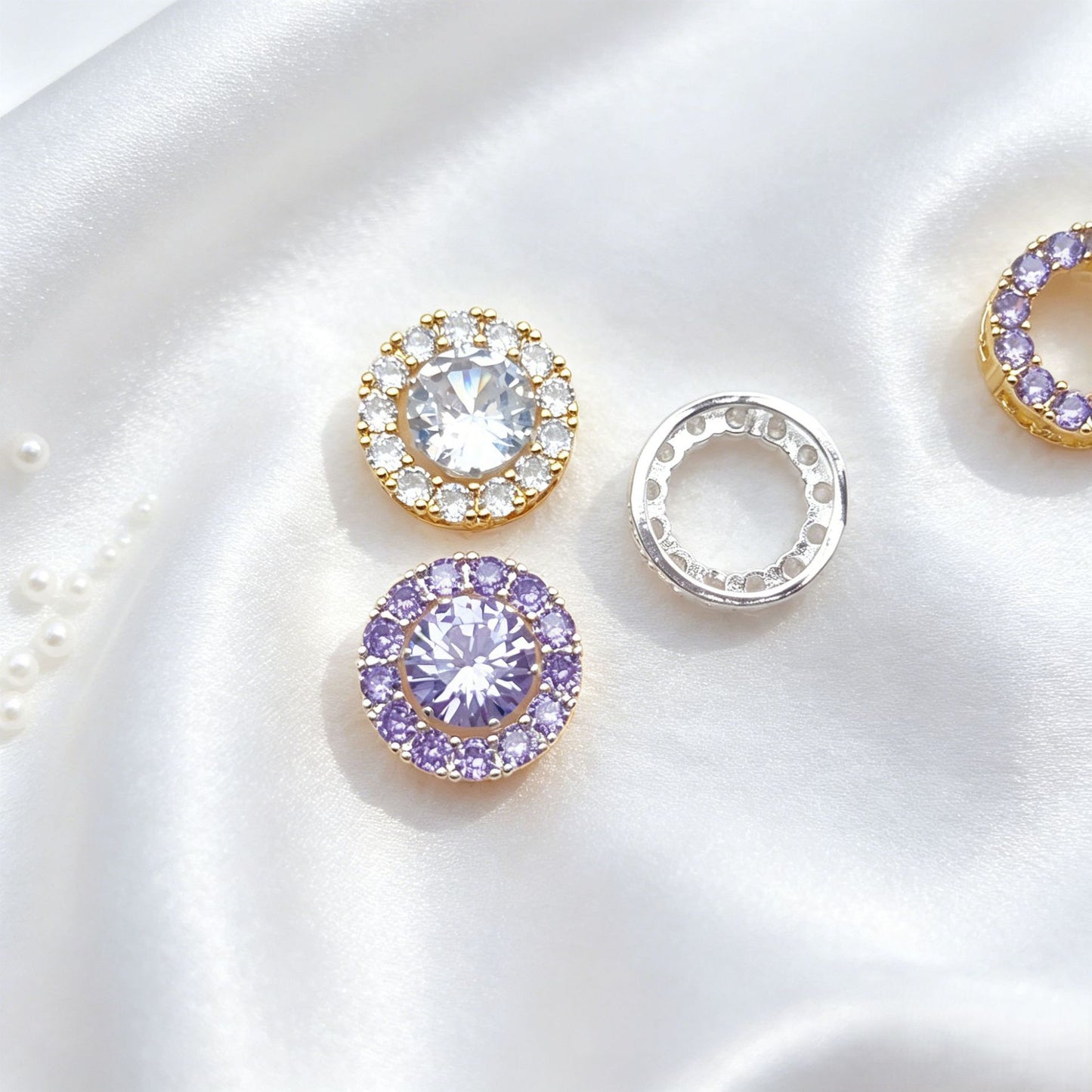 (2pcs)Gold-Plated 8mm Bead Frame / Bead Cap