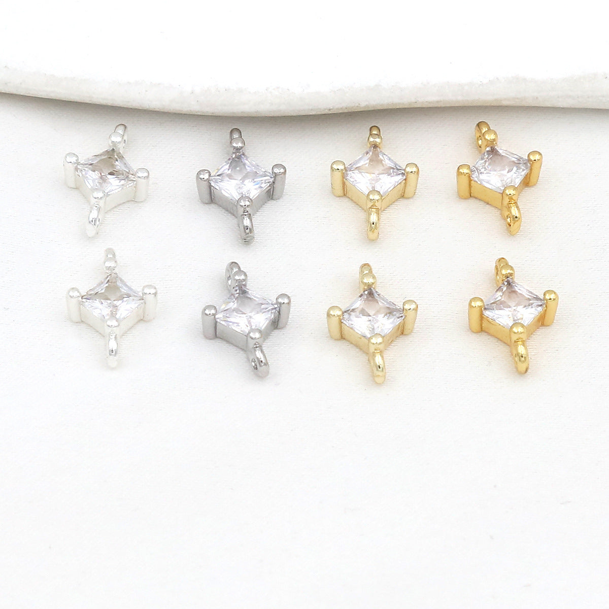 (10pcs)CZ-Set Double-Drop Diamond Pendant