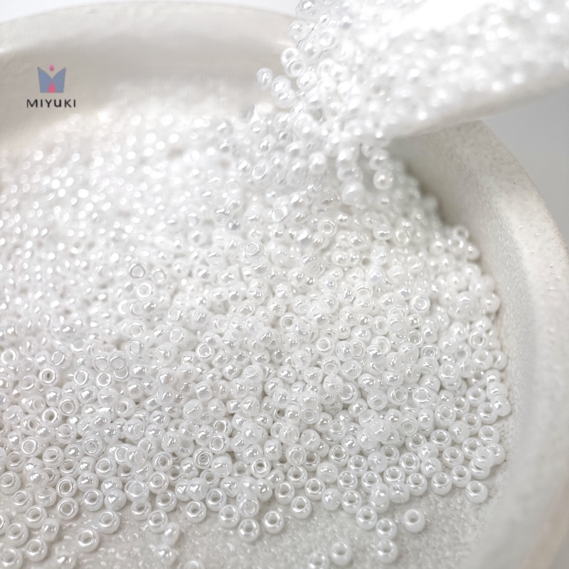 MIYUKI 420 Creamy Glaze Glass Seed Beads - 10g