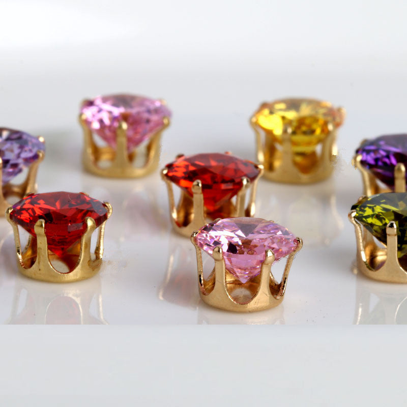 8MM Round Prong-Set CZ