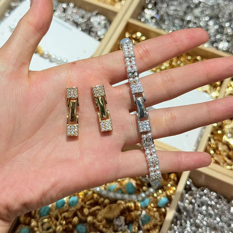 Square Zircon Closure