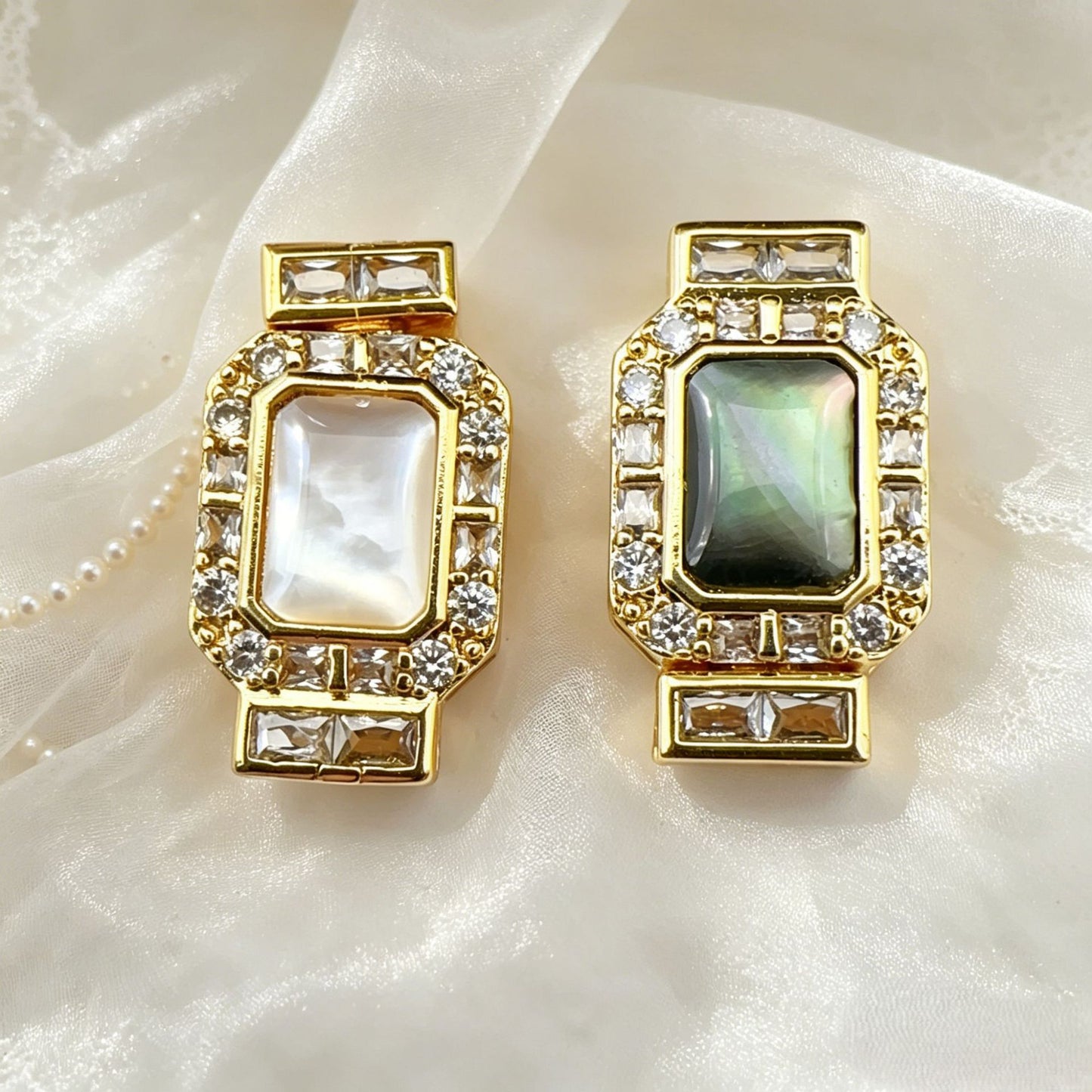 Fat Bell Sqaure Zircon Closure Set