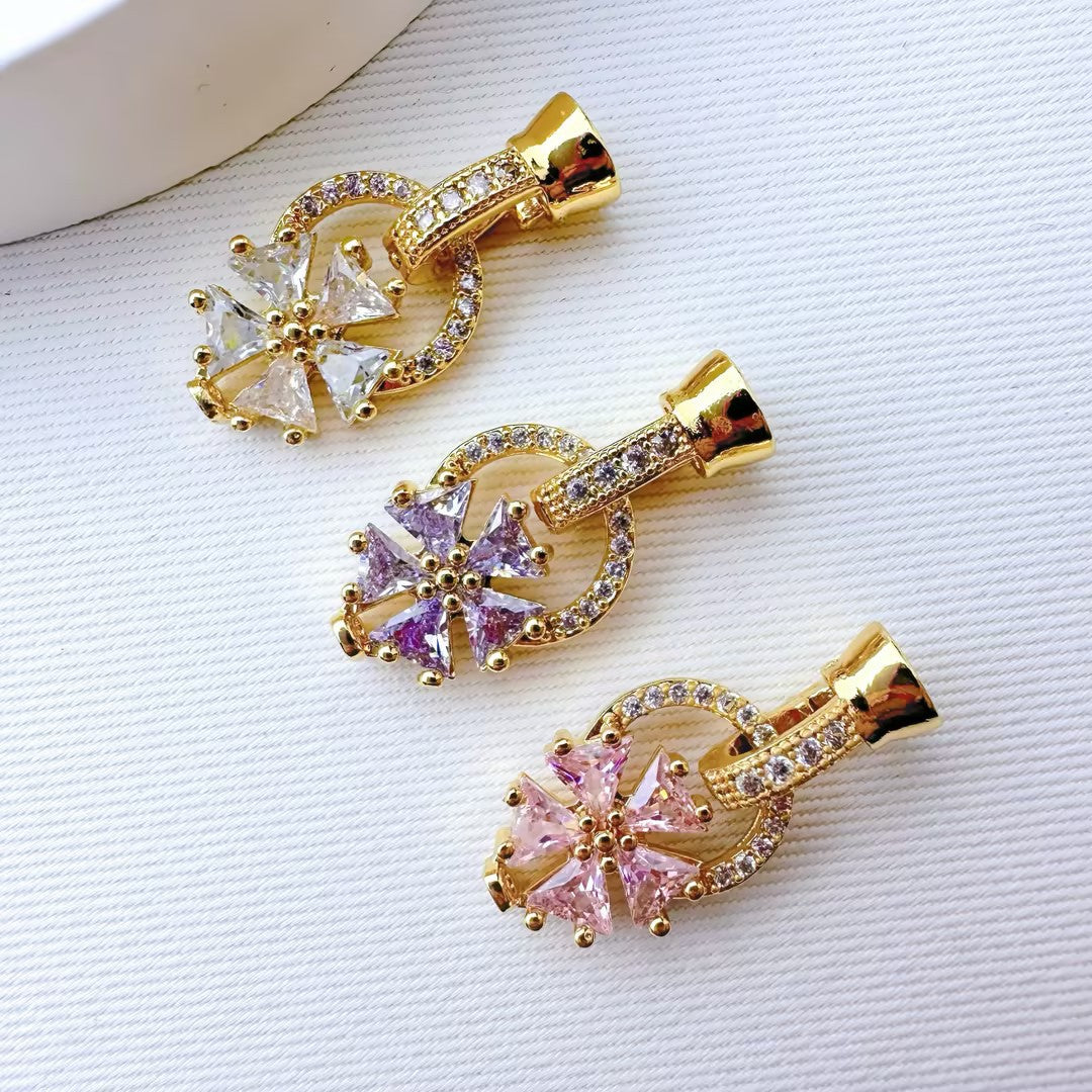 CZ-Set Flower Single Clasp