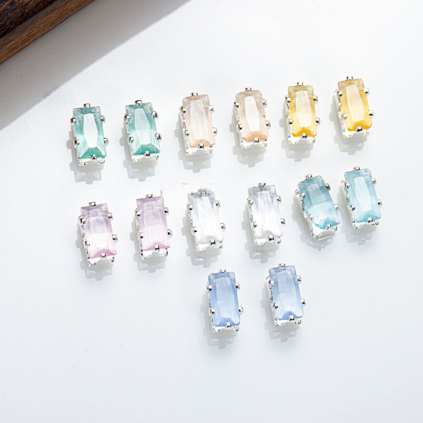 (100pcs)2.5x5mm Cat Eye Rectangle Prong-Set CZ