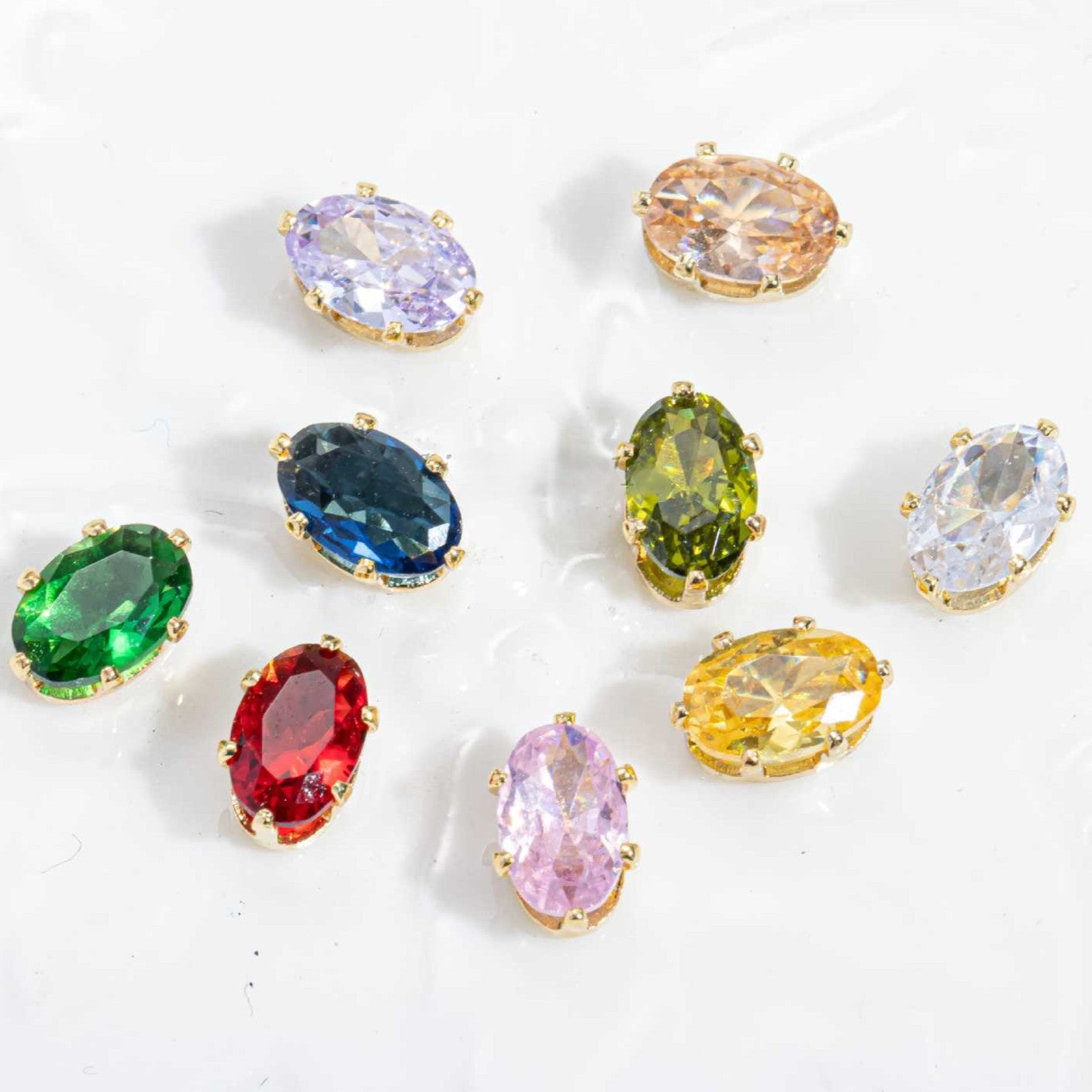 (100pcs)4x6mm Oval Prong-Set CZ
