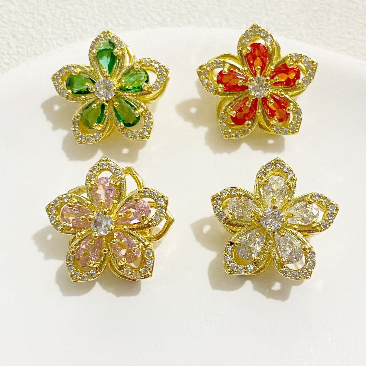 Rotatable CZ Flower Spacer