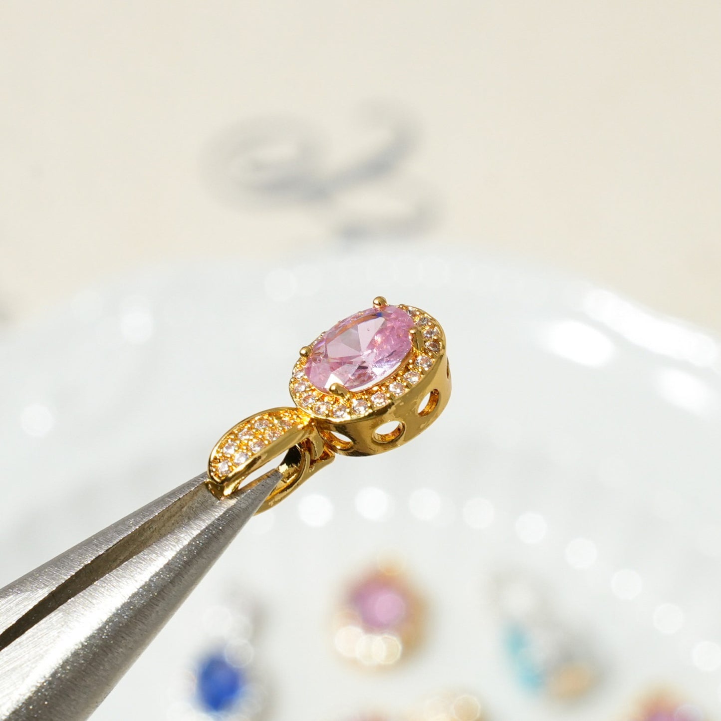 Round CZ Pendant Universal Clasp