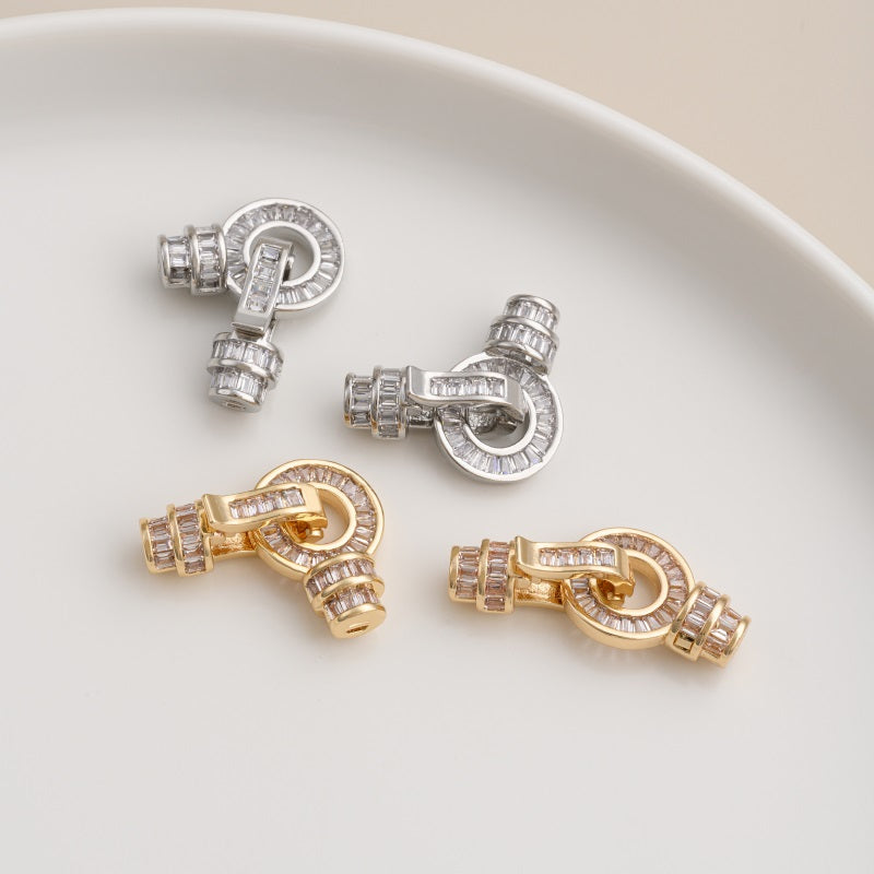 8 Shape Full Paved Zircon Closure