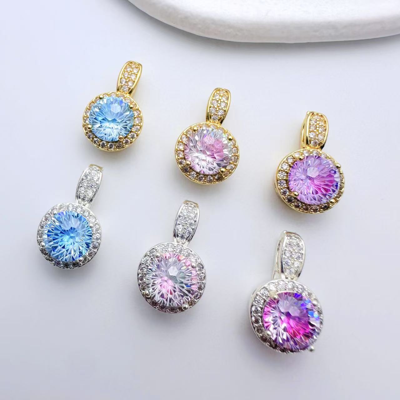 Rose Cut Zircon Connection Closure