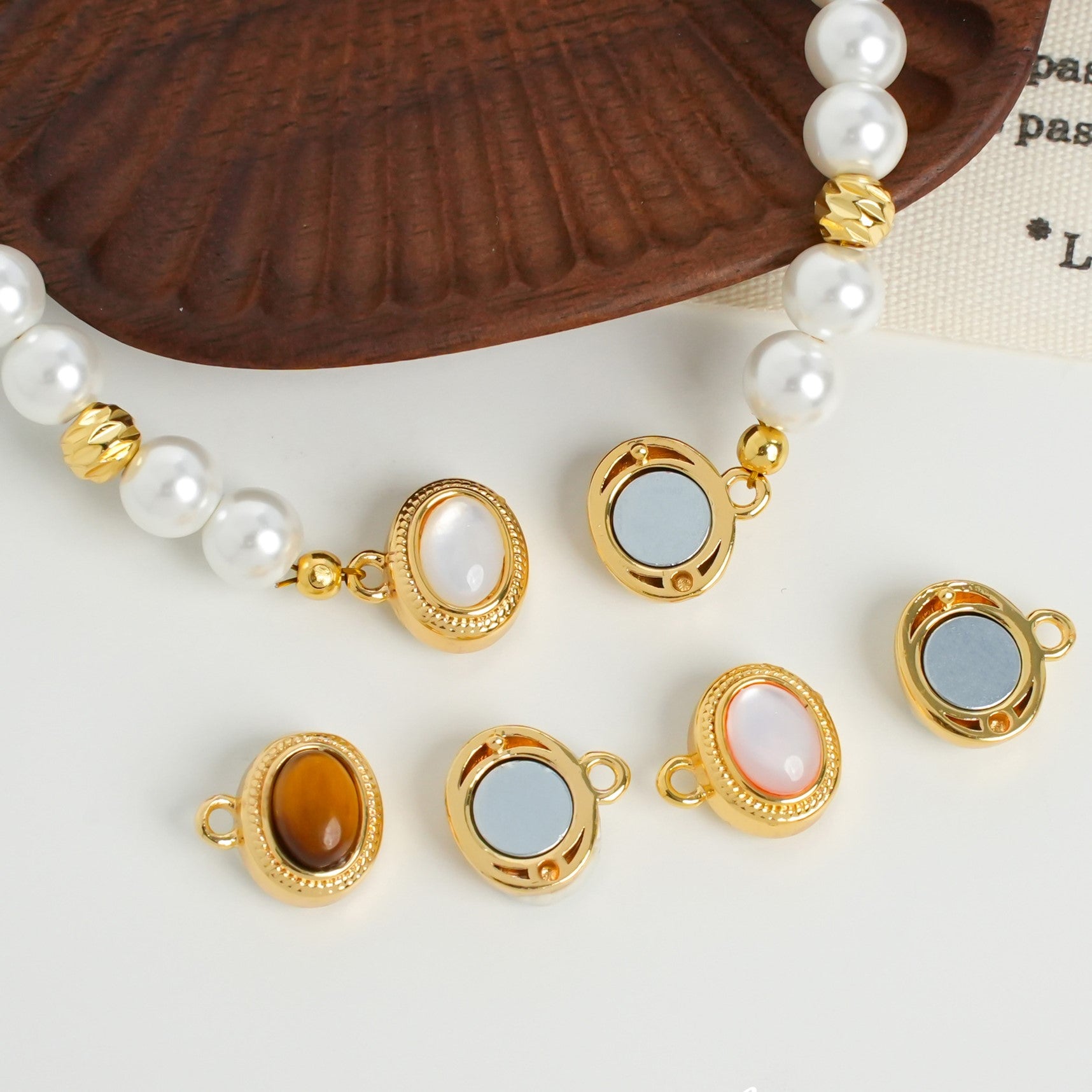 Tiger's Eye Shell Magnetic Clasp Connector - Three Rows to Single Row
