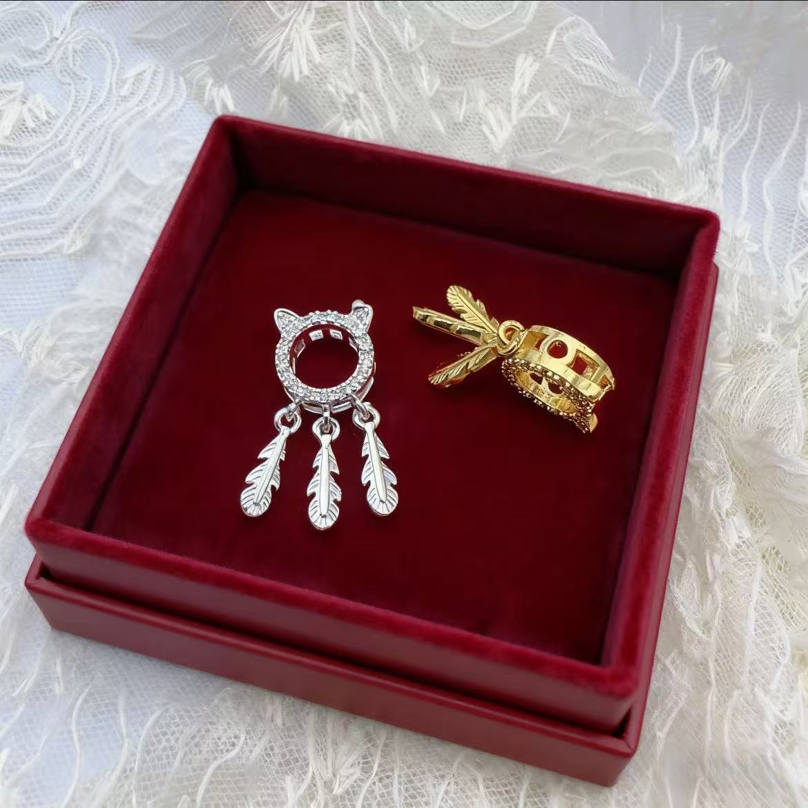 Plated Kitty Cat Bead Frame with Tassel