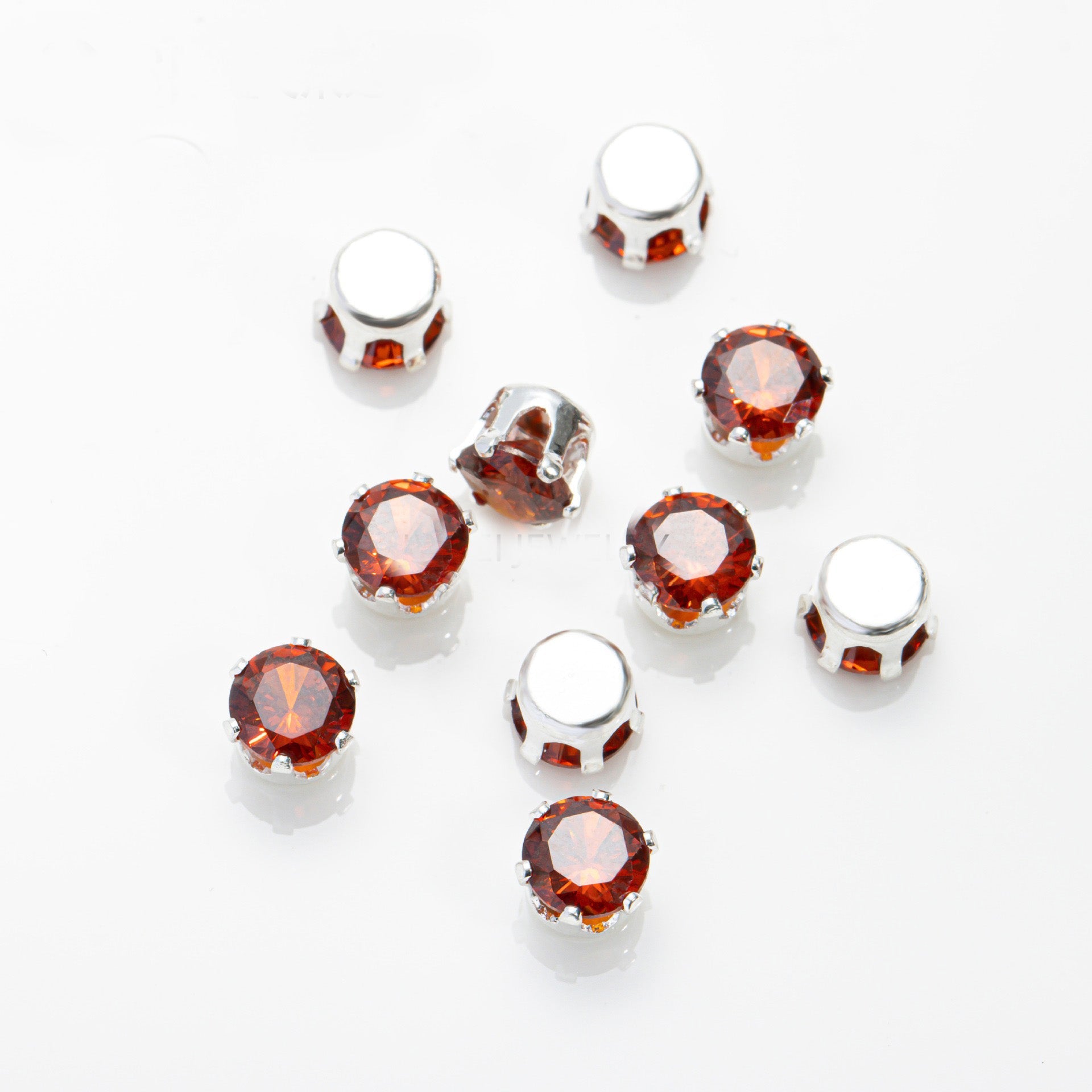 (100pcs)5MM Round Prong-Set CZ