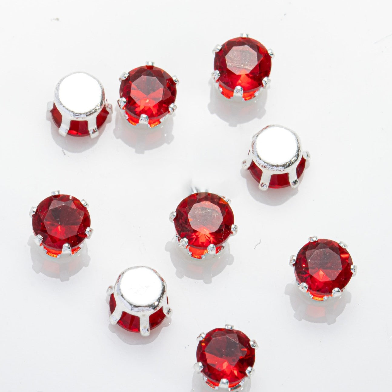 (100pcs)6MM Round Prong-Set CZ