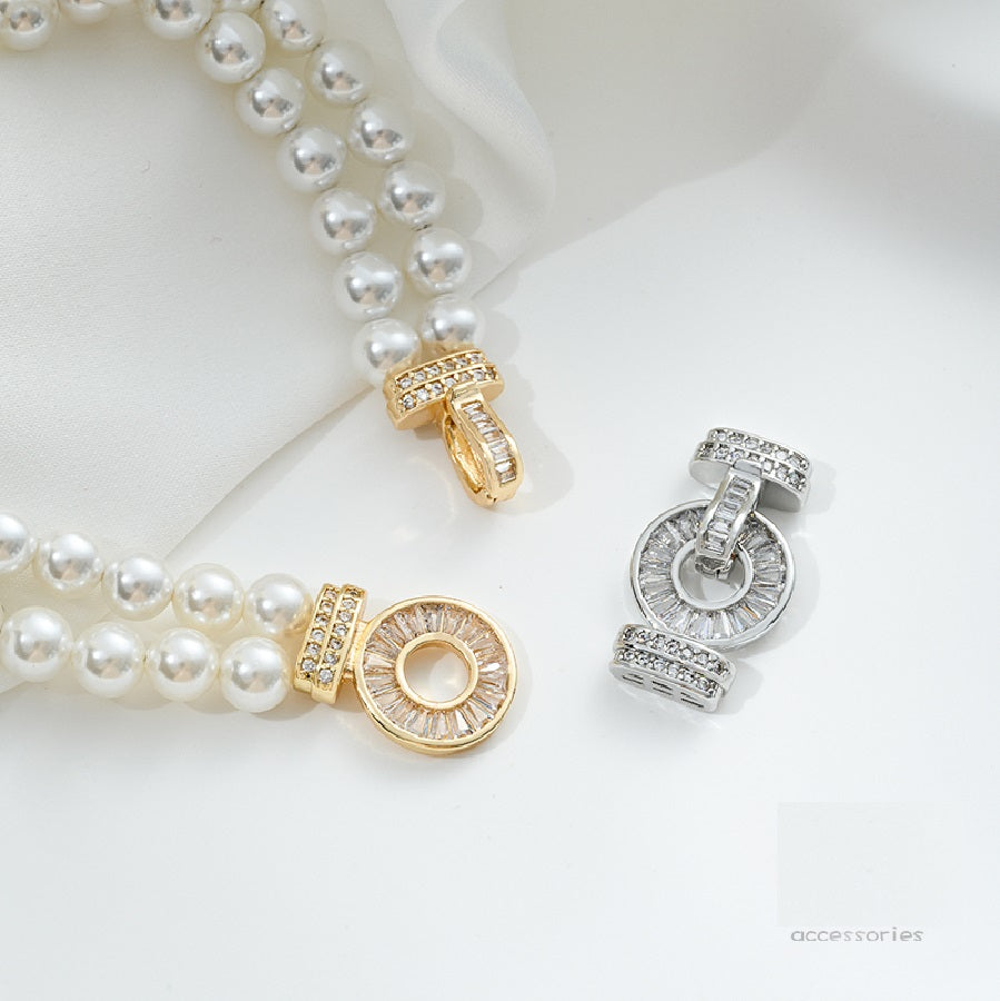 Round Pyramid Zircon Closure