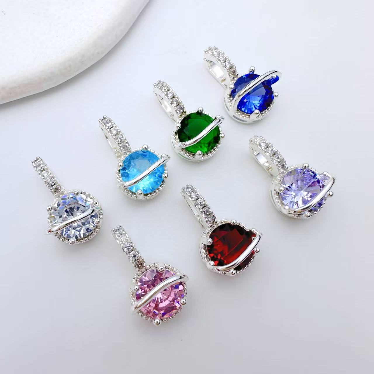 Big Zircon Connection Closure/Clasp