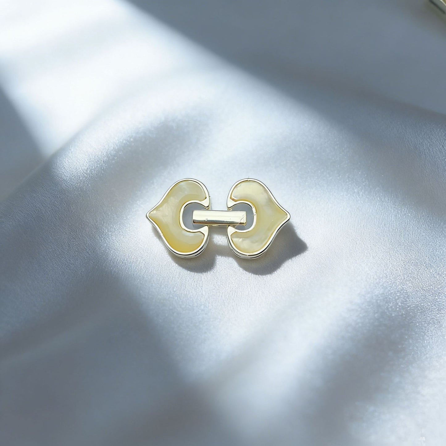 18K Gold Shell Heart Shape Jewelry Clasp