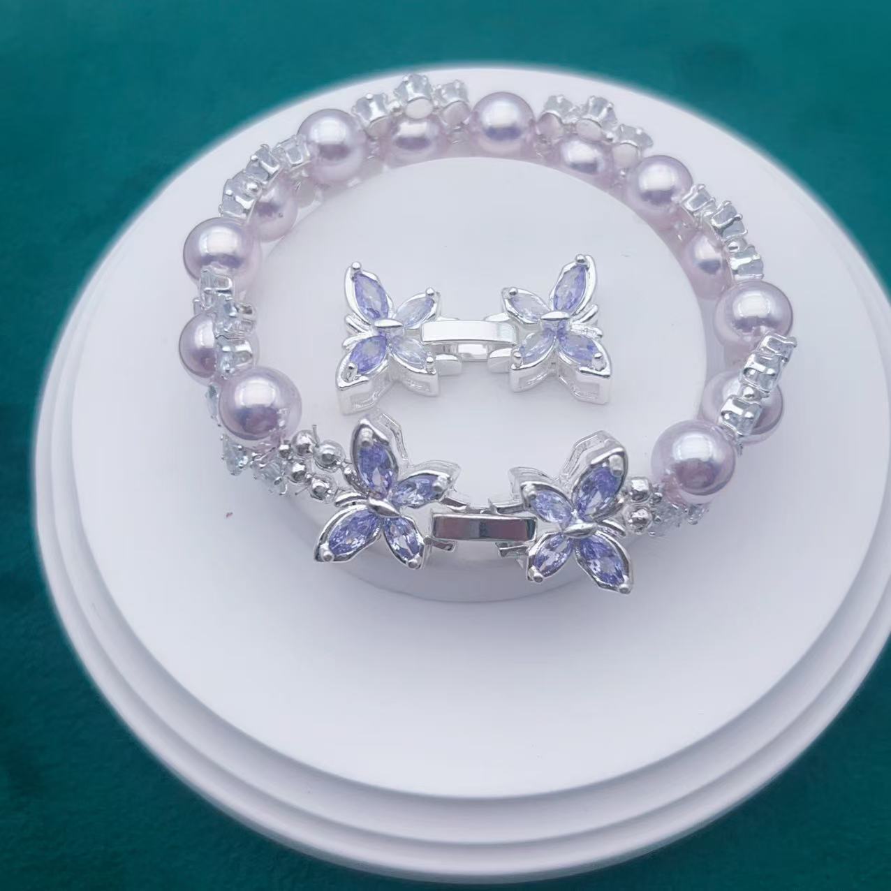 Double-Row Butterfly Deployant Clasp
