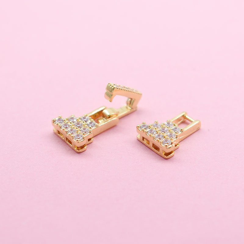 Pyramid Zircon Closure