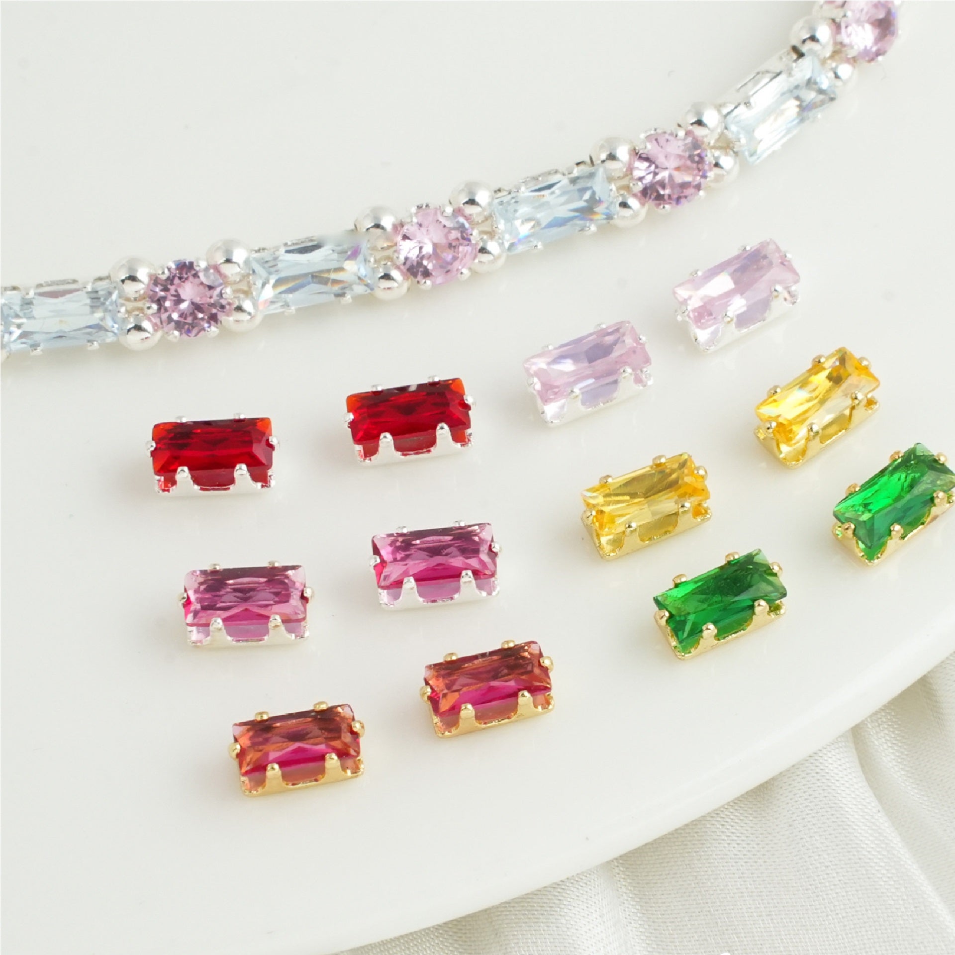 (100pcs)2x4mm Rectangle Prong-Set CZ