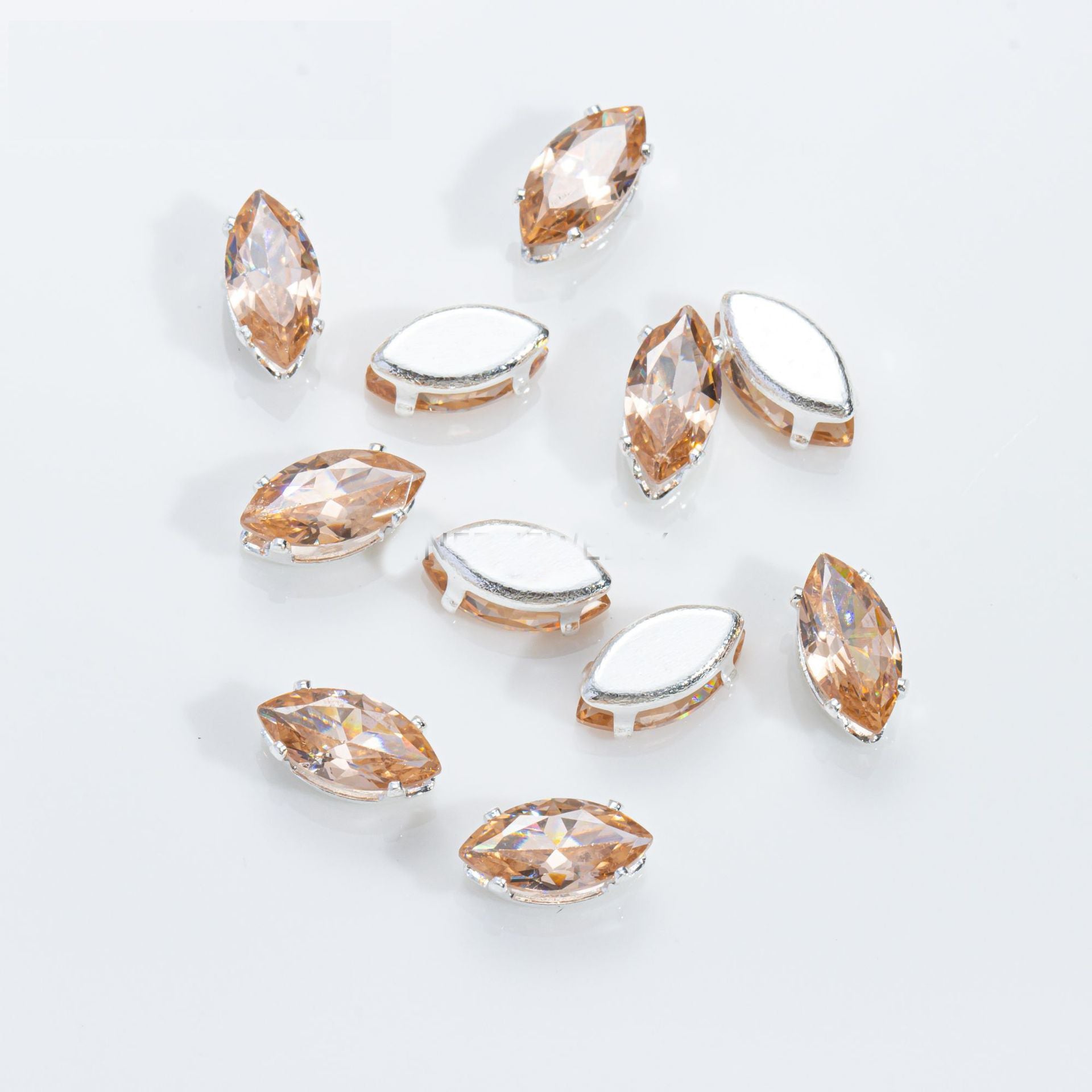 (100pcs)3x6mm Marquise Prong-Set Rhinestone Beads