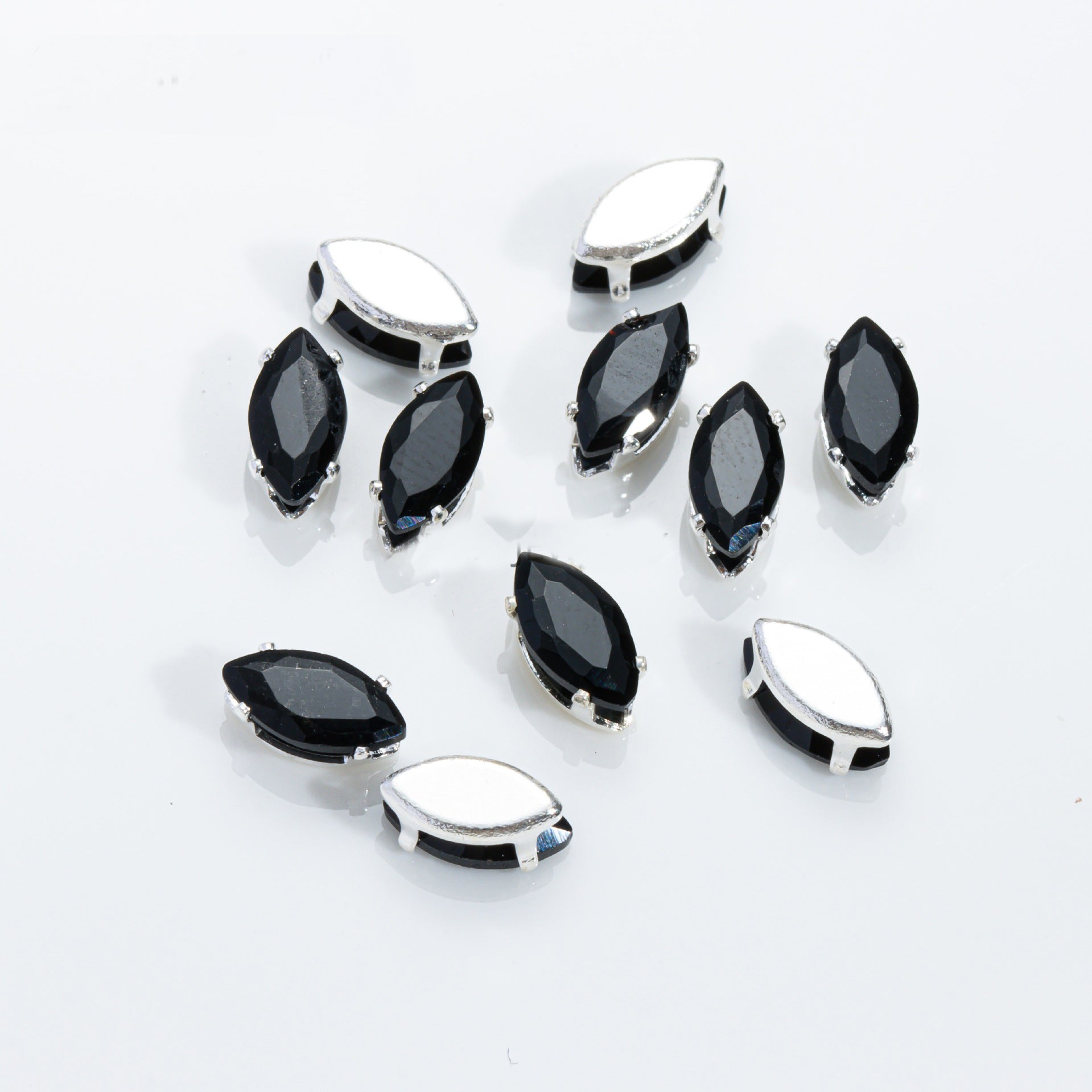(100pcs)4x8mm Marquise Prong-Set Rhinestone Beads