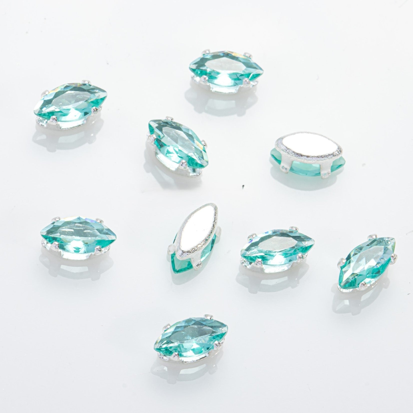 (100pcs)4x8mm Marquise Prong-Set Rhinestone Beads