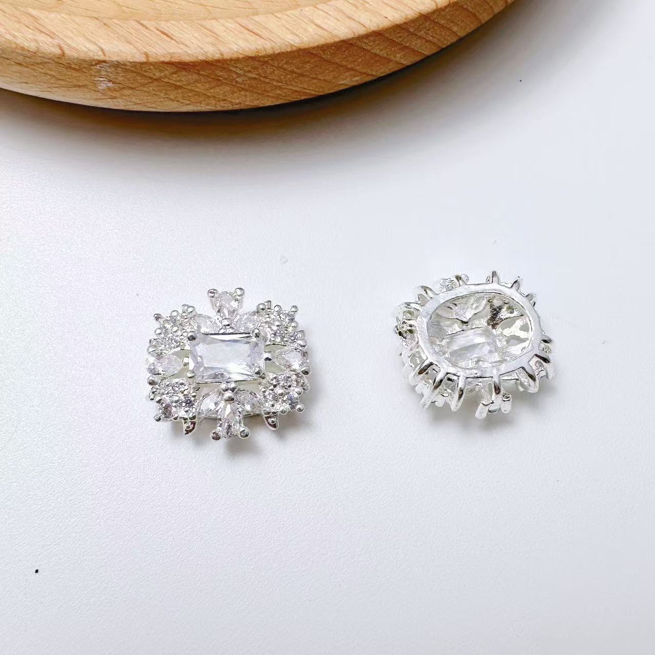 Square CZ Spacer Bead-10pcs