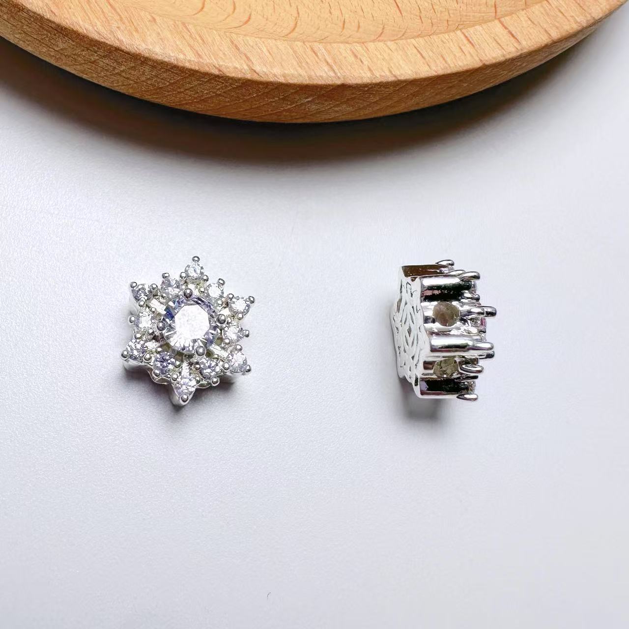 Snowflake CZ Spacer Bead-10pcs