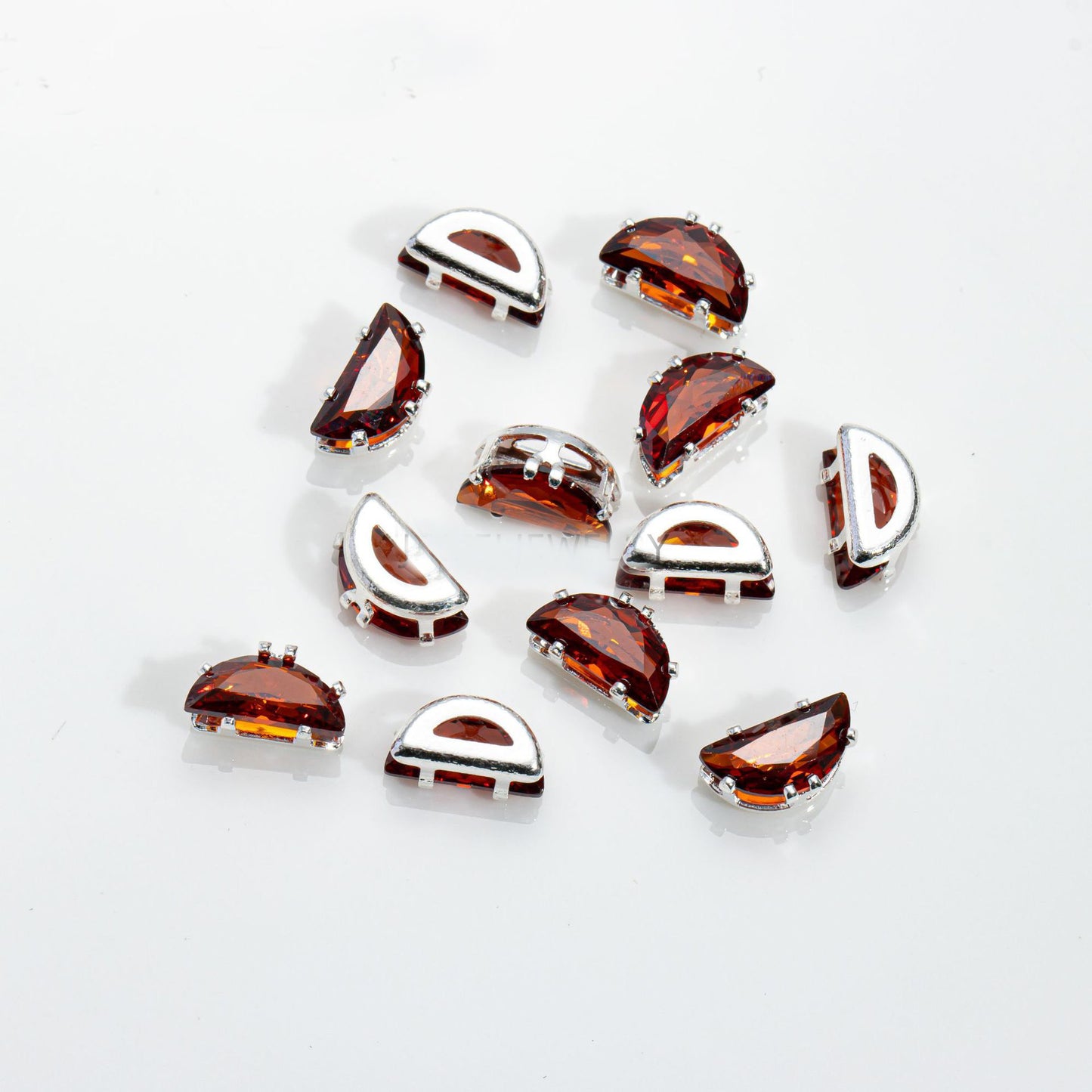 4*8MM Moon Cut Zircon Beads